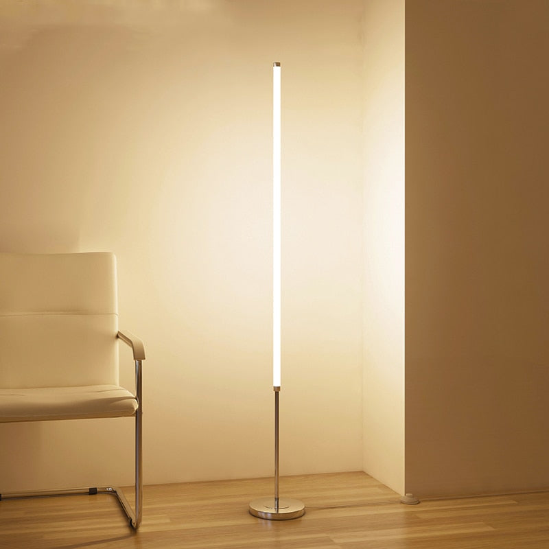 Floory minimalistisk guld LED design golvlampa