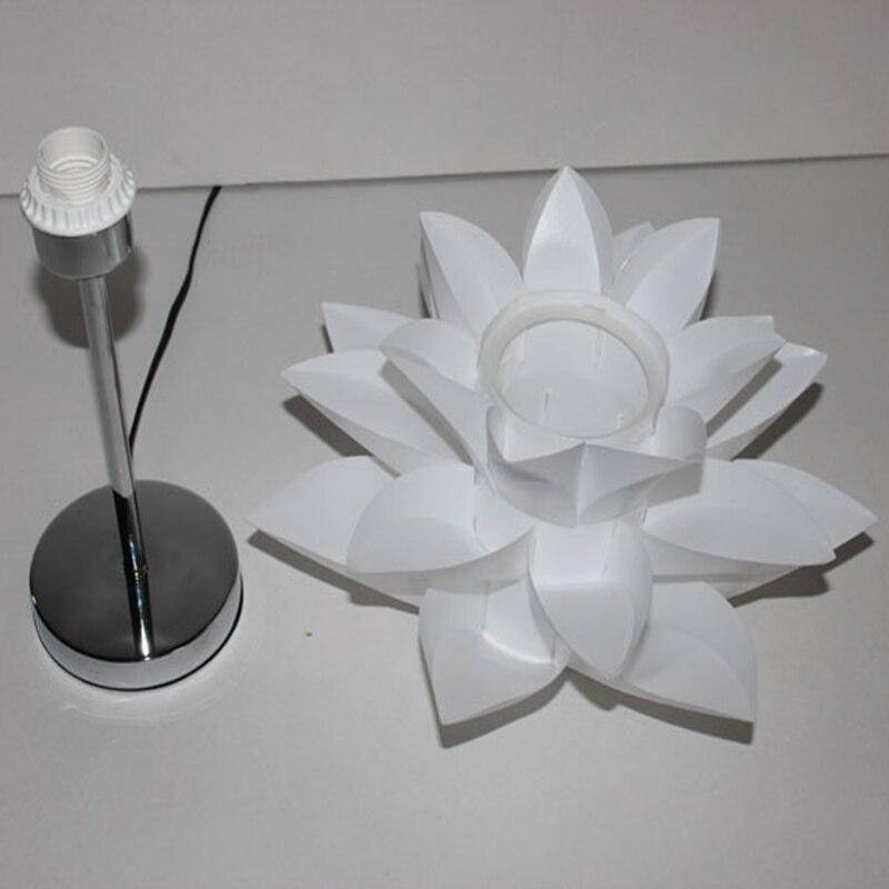 Öppen vit Lotus Flower LED-bordslampa