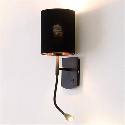 Vintage LED vägglampa med lampskärm och läslampa