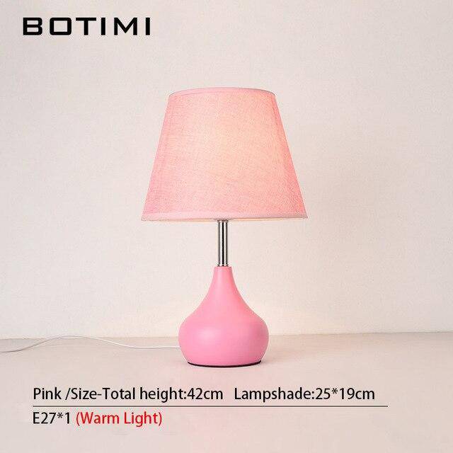 LED sänglampa med lampskärm och färgglad barnfot