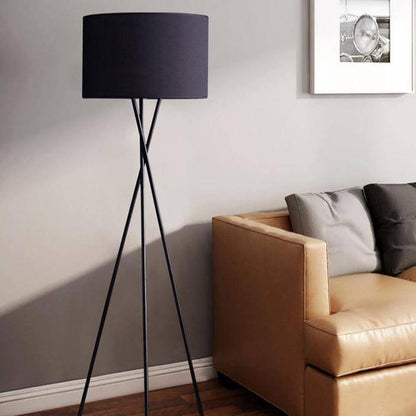 Designer LED-stativ golvlampa med svart eller vit tyglampskärm