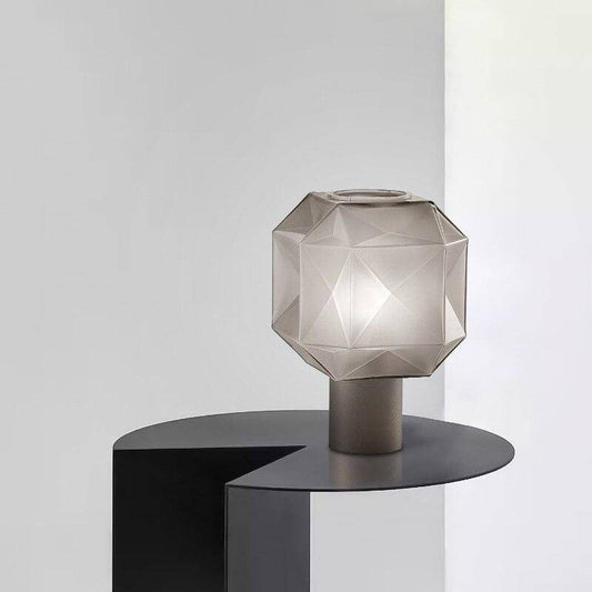 Designer LED-bordslampa med minimalistiska geometriska former