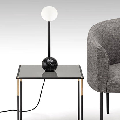 Designer LED bordslampa i marmor och böjd metall