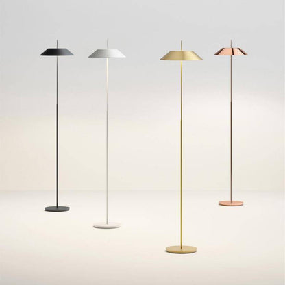 Designer golvlampa med konisk färgad lampskärm Contemporary