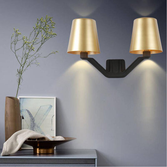 Designer LED vägglampa med dubbel guld metall lampskärm Hotel